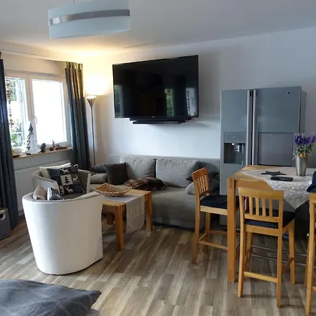 Sportfewo Apartment *